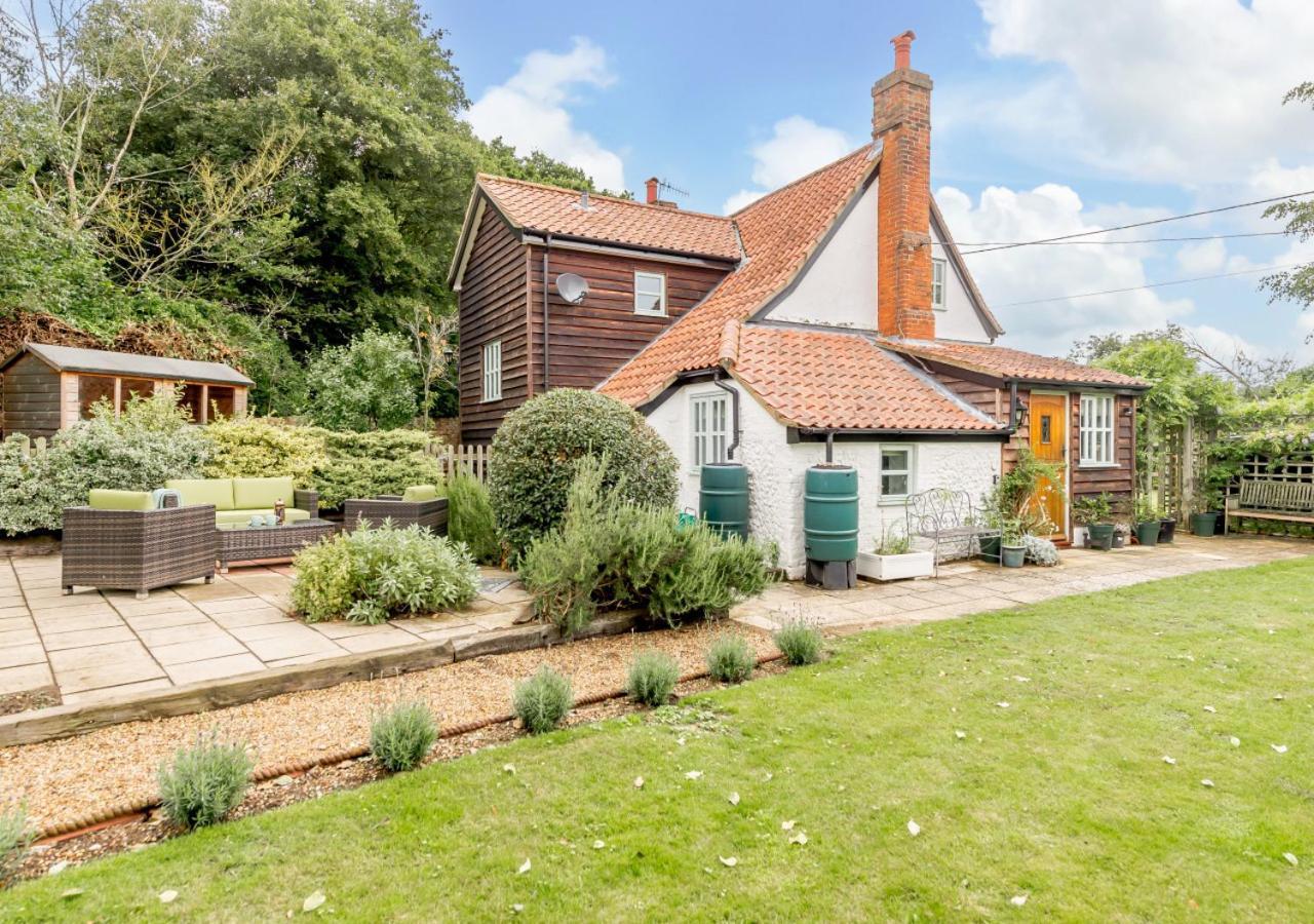 Wisteria Cottage Snape  Buitenkant foto